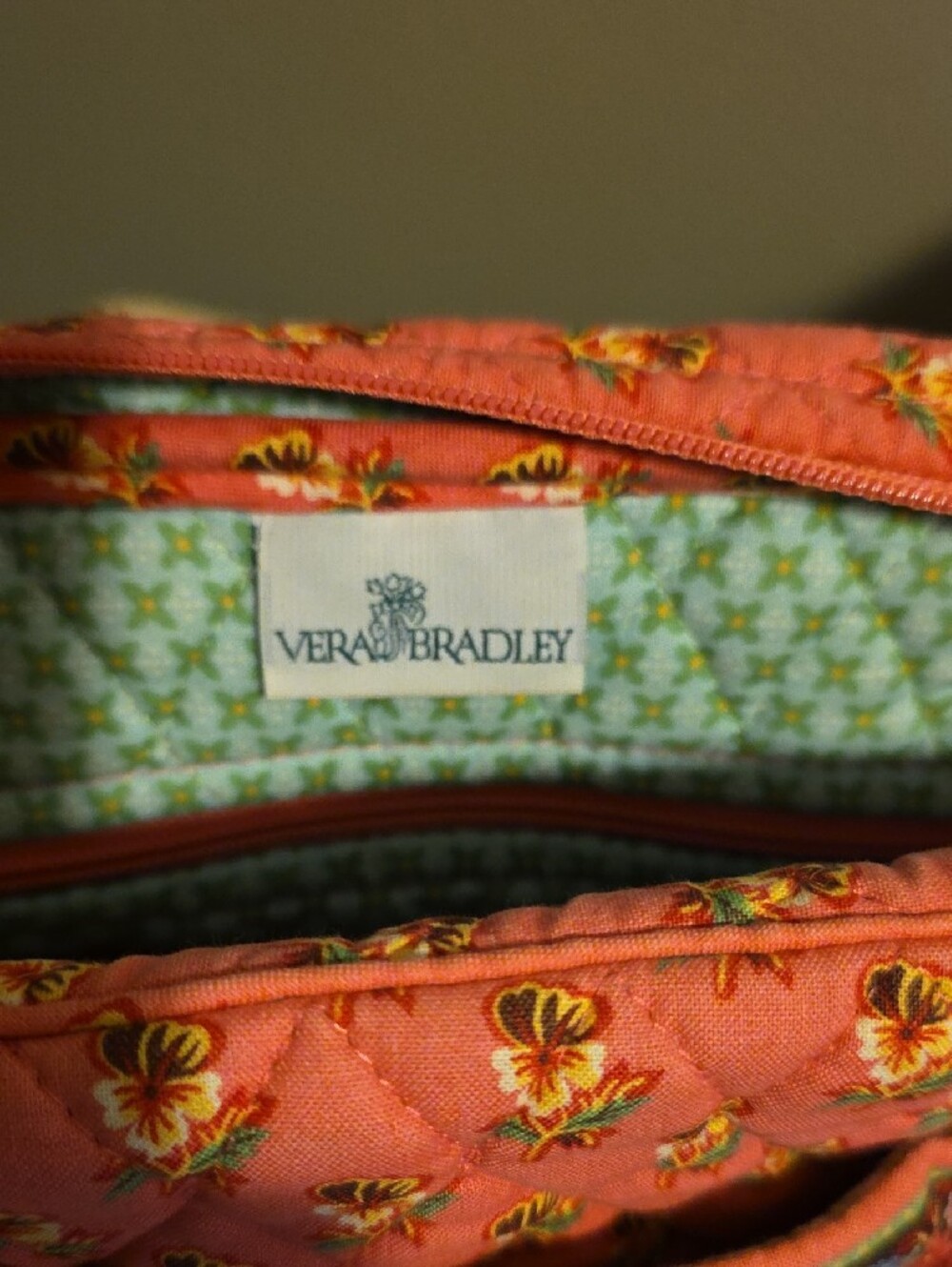 Vera Bradley- Quilted Pink Floral Trio - Inv.508 - Picture 2 of 10